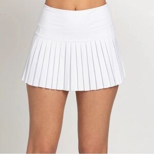 Gold Hinge Off-White Pleated Tennis Skirt